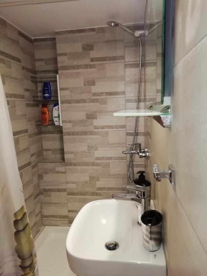 Cute Apartmnet In Thiseio Athènes Extérieur photo